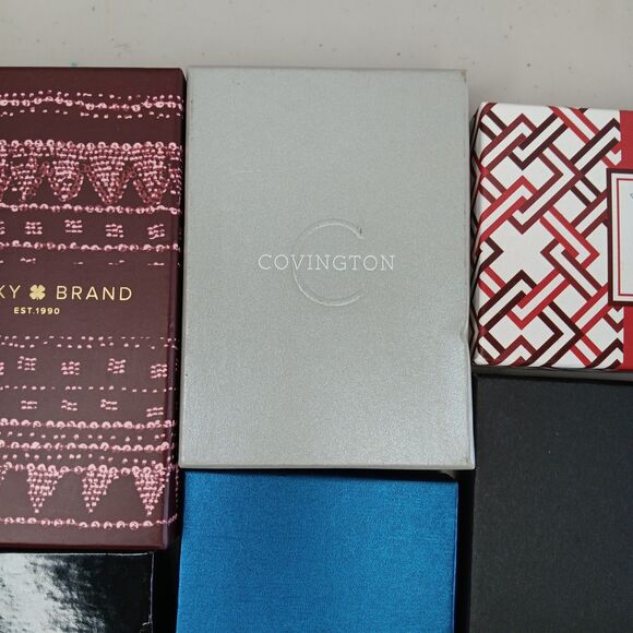 NEW IN BOX 10 Piece Jewelry and Accessory Lot - Picture 13 of 16